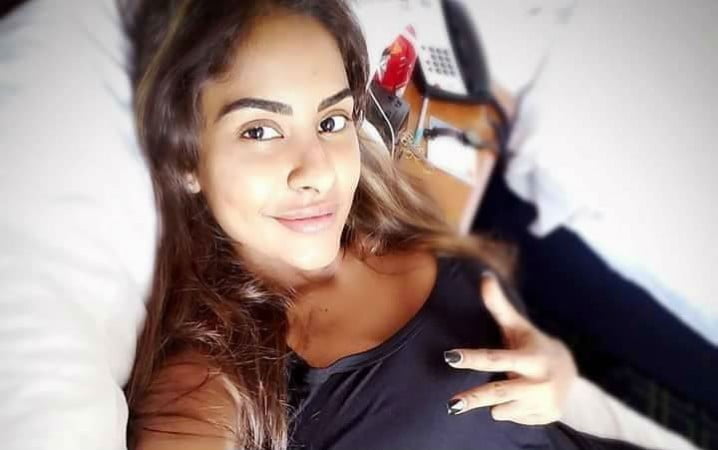 நடிகைகளை அனுபவிக்கத்தான் சிலர் வெளிநாட்டு படப்பிடிப்புக்கு செல்கிறார்கள் – ஸ்ரீ ரெட்டி Sri-Reddy-says-Some-people-go-to-foreign-shoot-enjoy_thinatamil