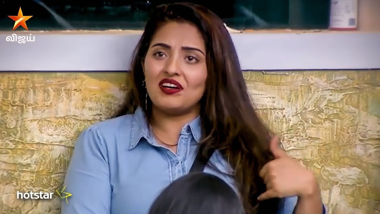 வெளியாகும் மும்தாஜின் உண்மை முகம் – இதை கவனித்தீர்களா? வெளியாகும் மும்தாஜின் உண்மை முகம் – இதை கவனித்தீர்களா?