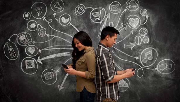 சமூக வலைதளத்தில் தோழிகளிடம் பழகும் முறை social-media-friendship-rules_thinatamil