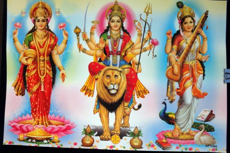முப்பெருந்தேவிகளின் சிறப்புகள்