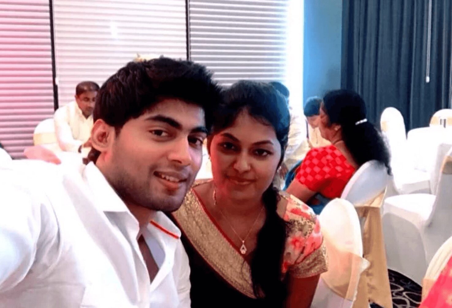 பிக்பாஸ் வீட்டில் தர்ஷன் யாரை உருகி உருகி காதலிக்கிறார் தெரியுமா? உண்மையை போட்டுடைத்த மது? கடும் அதிர்ச்சியில் பார்வையாளர்கள் bigg boss tharshan