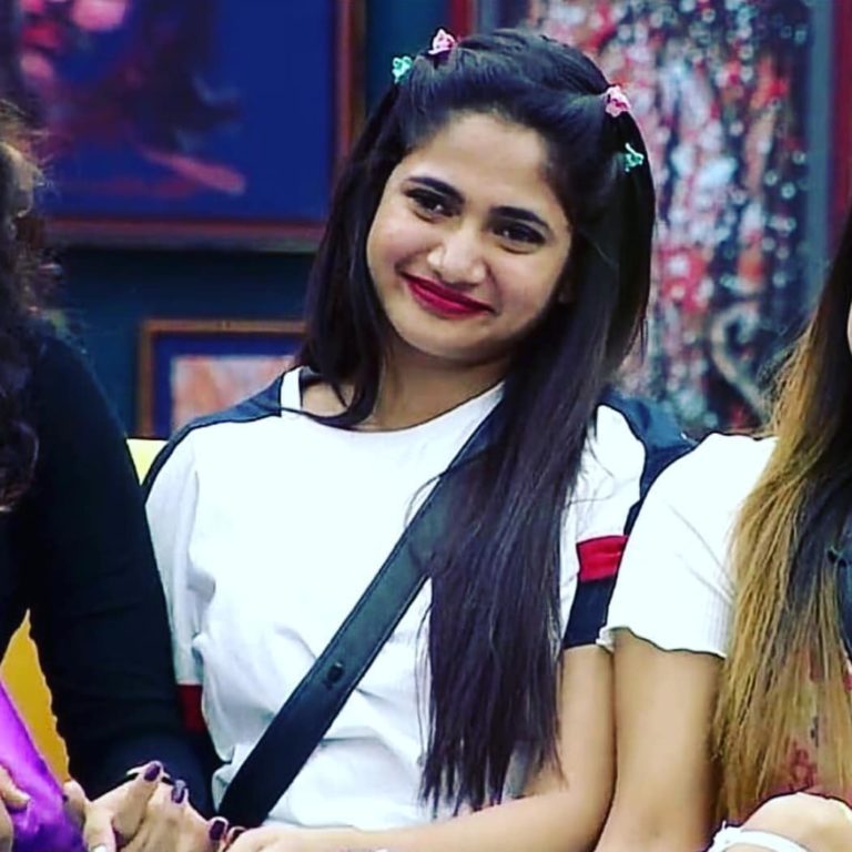 losiya-fall-in-love-in-biggboss-thinatamil