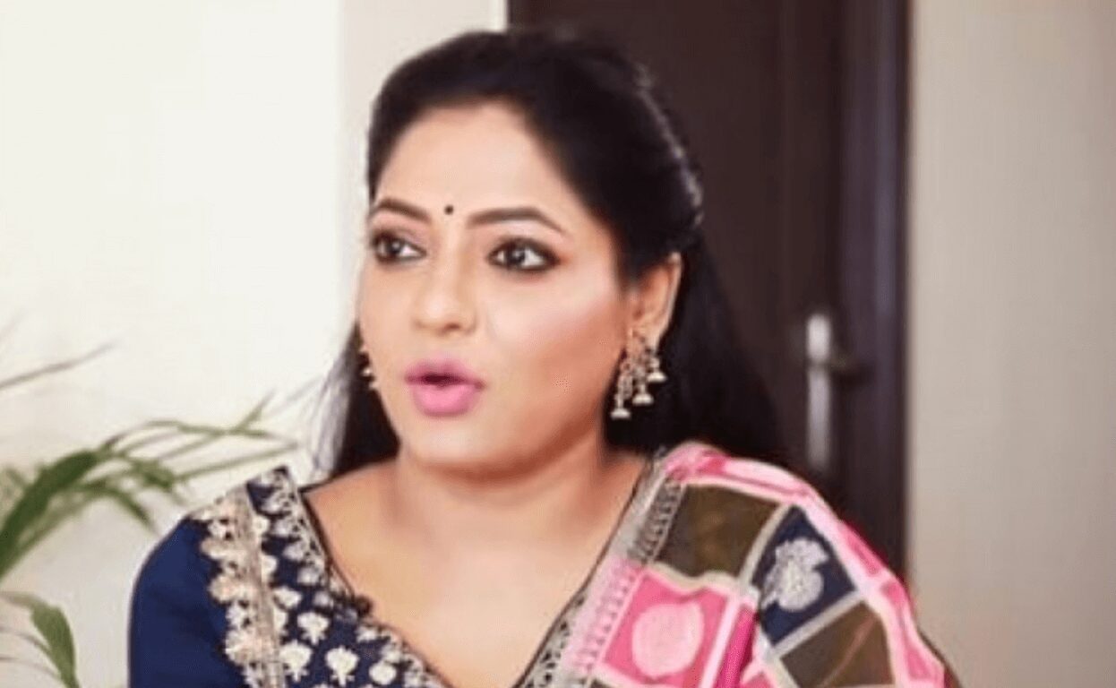 ஜெயஸ்ரீயை தீபாவளிக்கு பார்ட்டி அழைத்தது நான் தான்! ஈஸ்வரின் ரகசிய உறவை அம்பலப்படுத்திய பிக் பாஸ் பிரபலம்! அதிர்ச்சியில் ரசிகர்கள் #jeyasri #biggboss #easwar jeyasri biggboss easwar