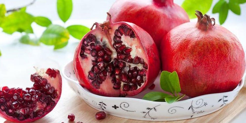 நுரையீரல் தொற்றா? இந்த உணவுகளை கட்டாயம் சாப்பிடுங்க 4 pomogranate thinatamil |