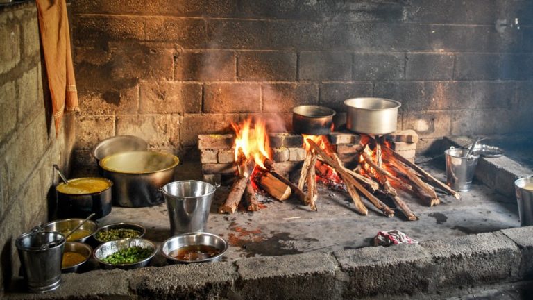 Traditional-kitchen-vastu-thinatamil