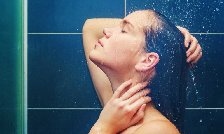 bath-powder-in-summer-thinatamil