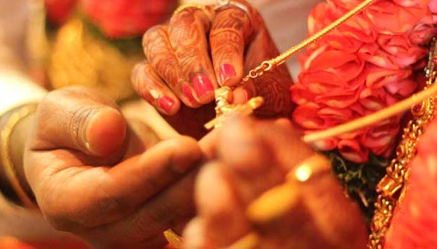 இந்த இரு ராசியும் திருமணம் செய்தால் பூமியே சொர்கமாகிடும்: கிடைத்ததால் கண்ண மூடிட்டு கல்யாணம் பண்ணிடுங்க திருமணம்