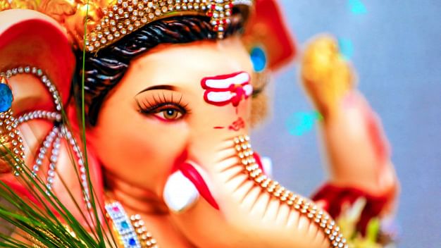 சென்னையில் அரச மரத்தில் சுயம்புவாக தோன்றிய விநாயகர்! இவரை வணங்கினால் 6 வாரத்தில் நினைத்தது நினைத்தபடியே நடக்கும் தெரியுமா? suyambu-vinayagar-thinatamil