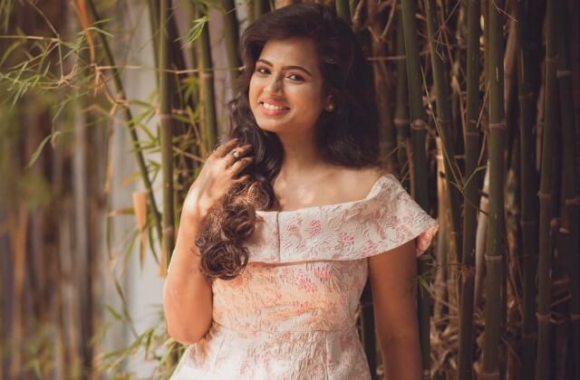 கடற்கரையில் வெள்ளை உடையில் ரம்யா பாண்டியன்! மில்லியன் இதயங்களை கொள்ளை கொண்ட அழகிய புகைப்படம் கடற்கரையில் வெள்ளை உடையில் ரம்யா பாண்டியன்! மில்லியன் இதயங்களை கொள்ளை கொண்ட அழகிய புகைப்படம்