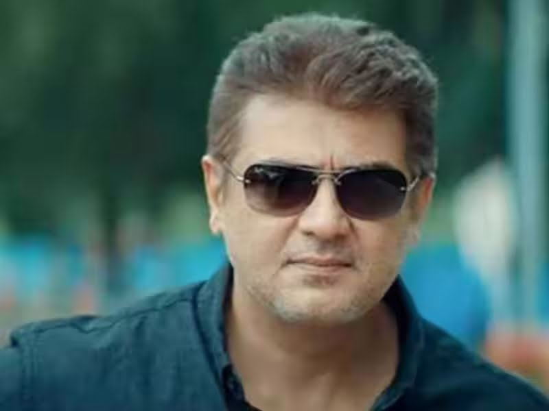நடிகர் அஜித்திற்கு மூளையில் கட்டியா...? அறுவை சிகிச்சை முடிந்தது? - பரபரப்பு தகவல்கள்! 2 நடிகர் அஜித்திற்கு மூளையில் கட்டியா...? அறுவை சிகிச்சை முடிந்தது? - பரபரப்பு தகவல்கள்!