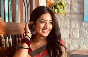 சன் டிவியில் புதிய சீரியல் ‘இரு மலர்கள்’ – ஹீமா பிந்து ஜோடியாக நடிக்கும் ஹீரோ யார் தெரியுமா? சன் டிவியில் புதிய சீரியல் ‘இரு மலர்கள்’ – ஹீமா பிந்து ஜோடியாக நடிக்கும் ஹீரோ யார் தெரியுமா?